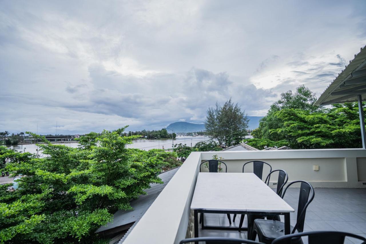 Makk Hotel Kampot Dış mekan fotoğraf