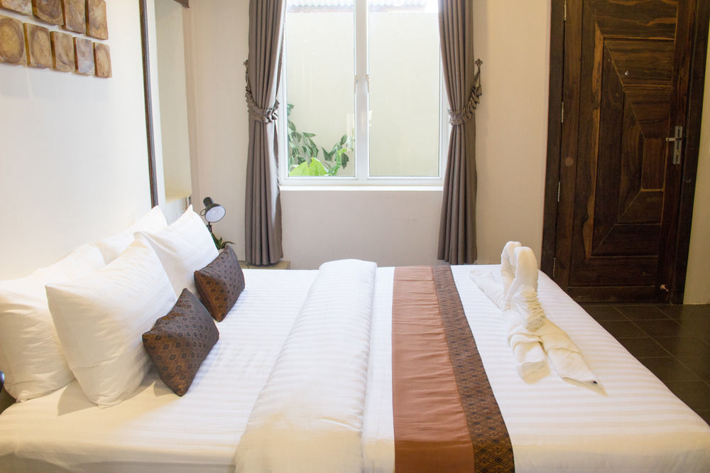 Makk Hotel Kampot Dış mekan fotoğraf